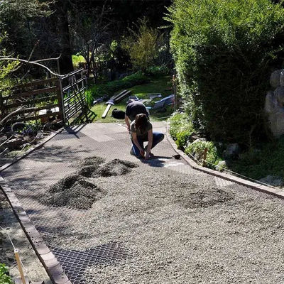 Πράσινα διαπεραστικά στρώματα χάλυβα HDPE για εύκολη εγκατάσταση στην οδό χώρου συσκευασίας