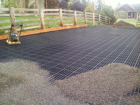 330*330*50MM HDPE πορώδες χόρτο λιθόστρωτο πλαστικό χόρτο πλέγματα για το χώρο στάθμευσης οδικής οδού
